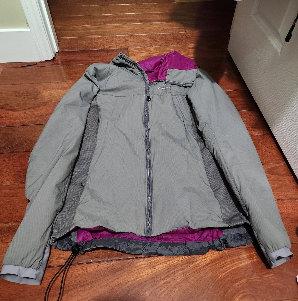Arc'teryx Atom